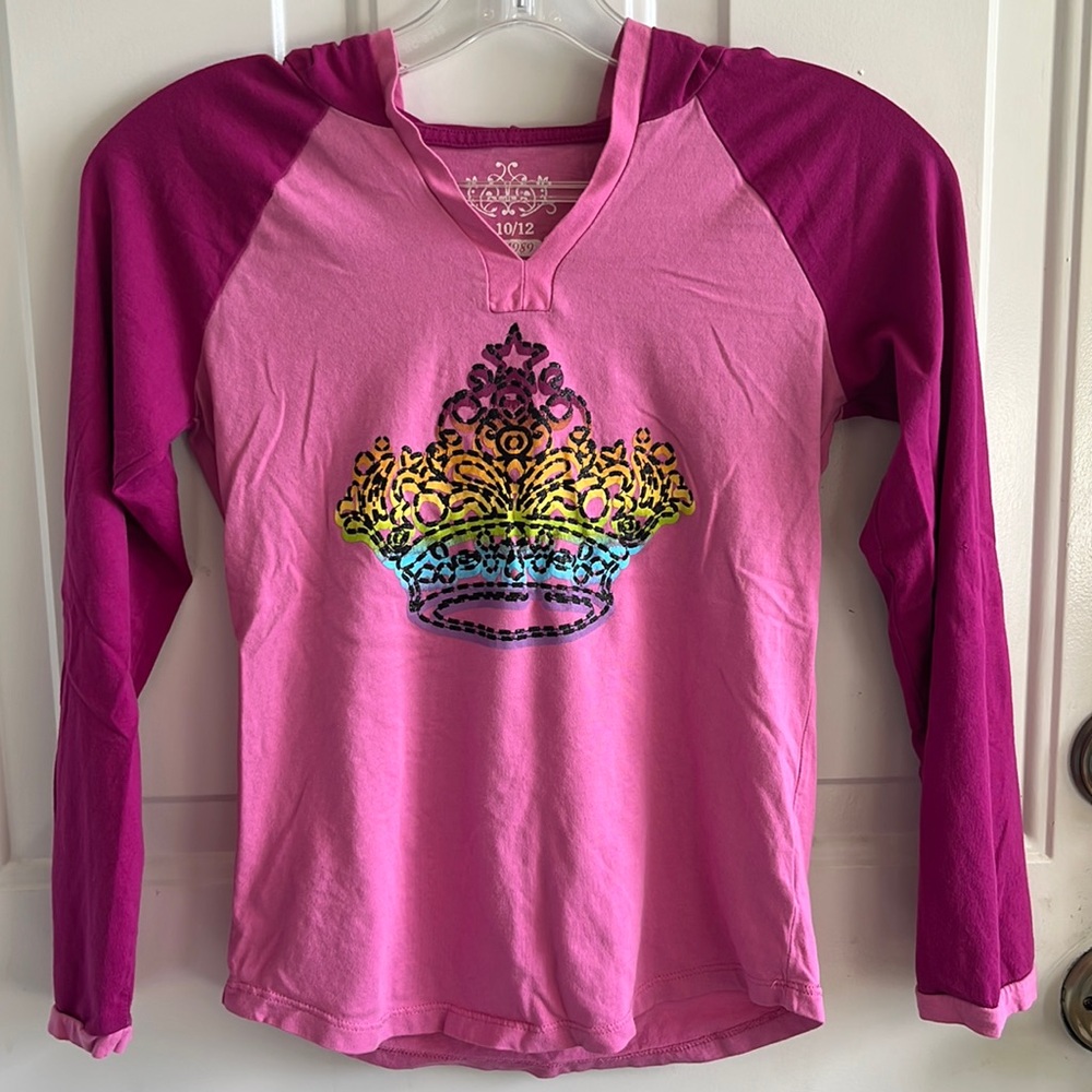 The Children’s Place hoodie long sleeve with colorful crown design